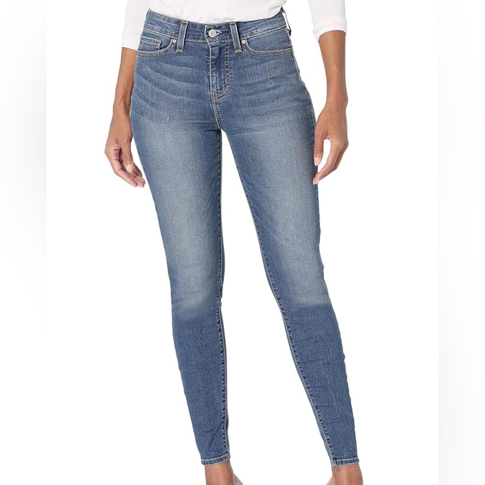 Levi Strauss | Blue Jeans